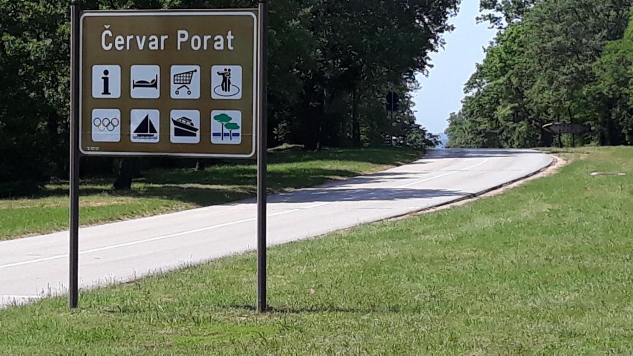 Apartmán Dom Loron Poreč Exteriér fotografie